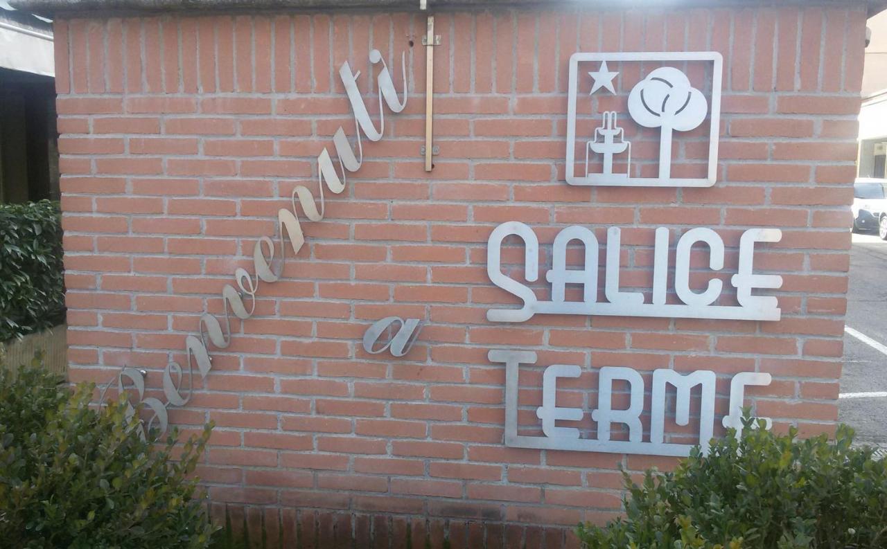 Hotel Salus Salice Terme Extérieur photo