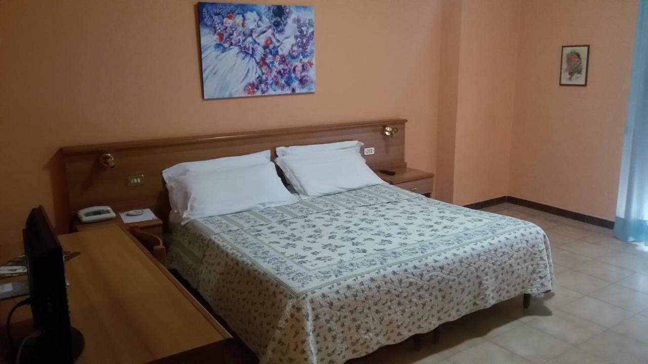 Hotel Salus Salice Terme Extérieur photo